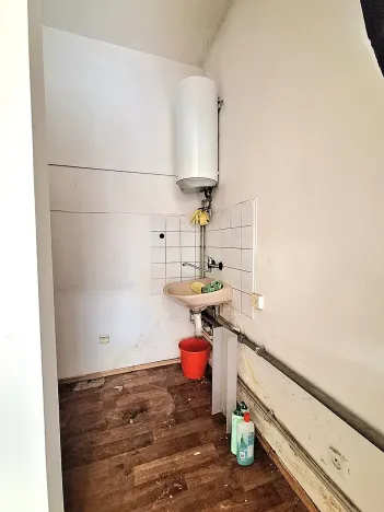 Pronájem obchodního prostoru, Praha - Strašnice, Goyova, 18 m2