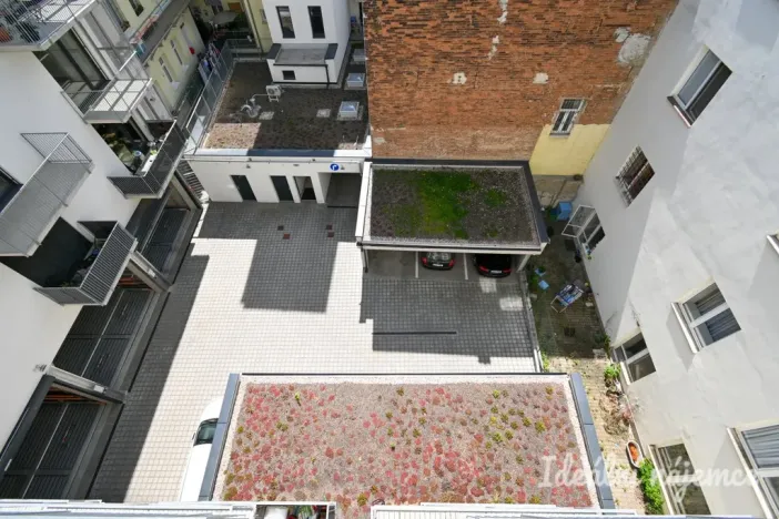 Pronájem bytu 1+kk, Brno, Křenová, 28 m2