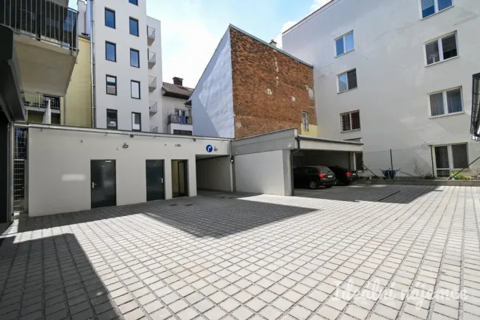 Pronájem bytu 1+kk, Brno, Křenová, 29 m2