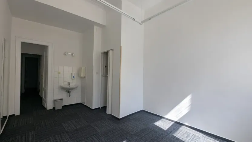 Pronájem kanceláře, Praha - Nové Město, Vodičkova, 14 m2