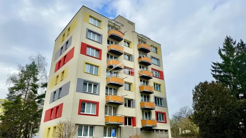 Prodej bytu 3+1, Tábor, Kpt. Jaroše, 63 m2