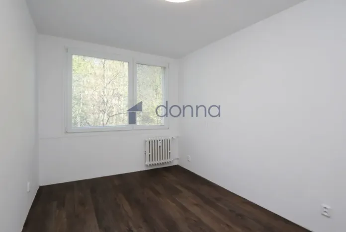 Pronájem bytu 3+kk, Praha, Třeboradická, 68 m2