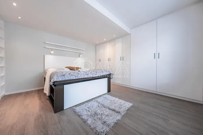 Pronájem bytu 2+kk, Praha - Vysočany, Novovysočanská, 48 m2