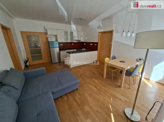 Pronájem bytu 3+kk, Praha - Strašnice, Saratovská, 71 m2