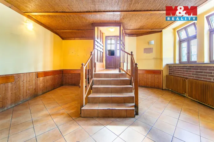 Prodej obchodního prostoru, Plzeň - Jižní Předměstí, Klatovská třída, 111 m2