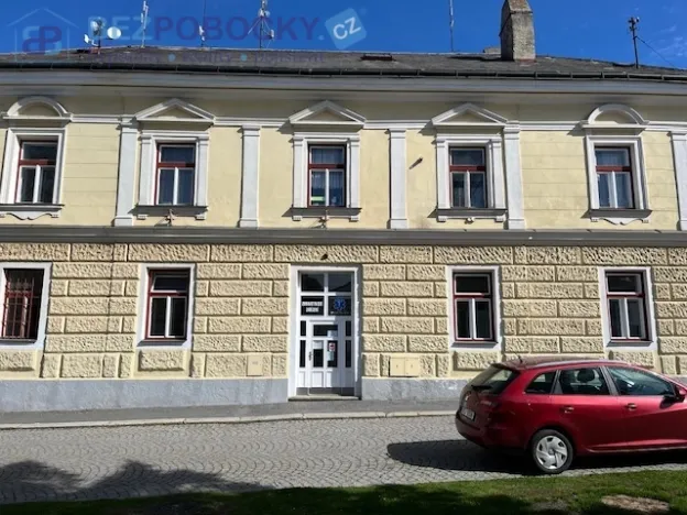 Pronájem ordinace, Přibyslav, Bechyňovo náměstí, 60 m2