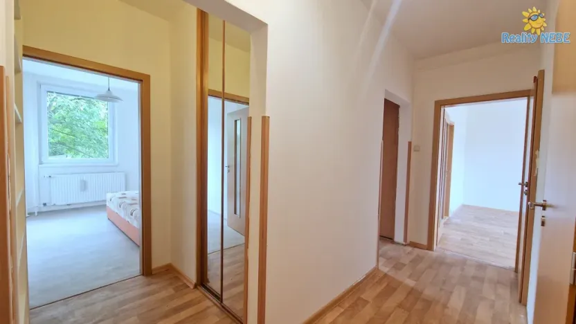 Pronájem bytu 4+1, Praha - Miškovice, Na Kačence, 80 m2