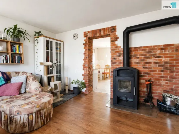 Prodej rodinného domu, Křičeň, 206 m2