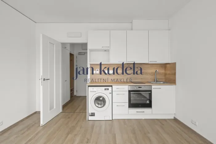 Pronájem bytu 1+kk, Brno, Trnitá, 24 m2