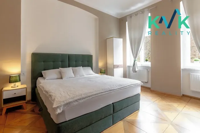 Prodej bytu 3+1, Karlovy Vary, Mariánskolázeňská, 69 m2