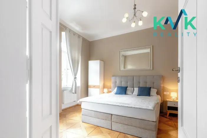 Prodej bytu 3+1, Karlovy Vary, Mariánskolázeňská, 69 m2