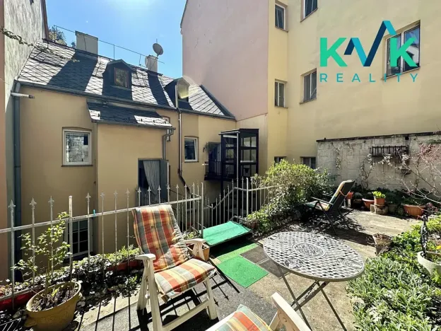 Prodej bytu 3+1, Karlovy Vary, Mariánskolázeňská, 69 m2