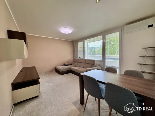 Pronájem bytu 3+1, Brno, Moldavská, 60 m2