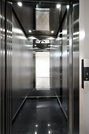 Pronájem bytu 1+kk, Praha - Vršovice, Kubánské náměstí, 19 m2