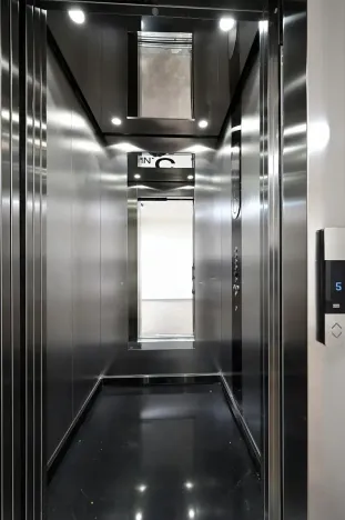 Pronájem bytu 1+kk, Praha - Vršovice, Kubánské náměstí, 19 m2