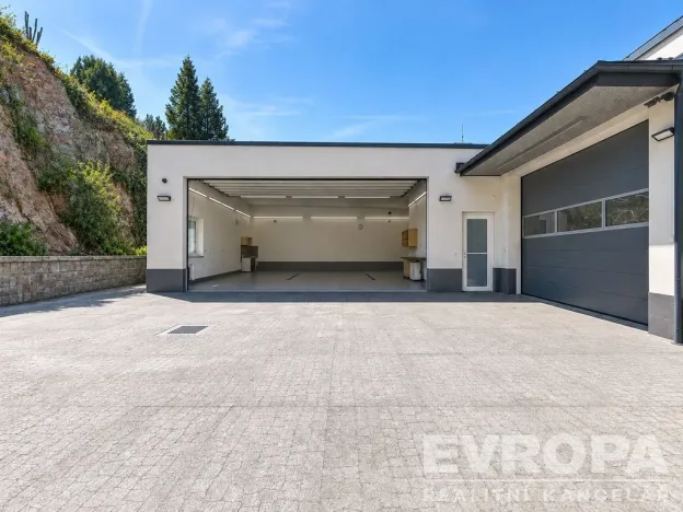 Pronájem výrobních prostor, Nová Paka, okres jičín, 200 m2