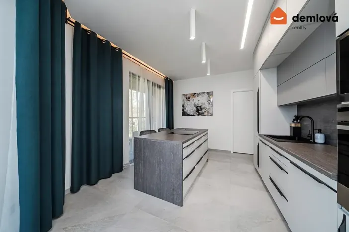 Pronájem bytu 3+kk, Ostrava, U Staré elektrárny, 69 m2