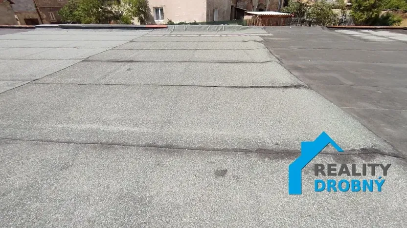 Prodej garáže, Lom, Vrchlického, 21 m2