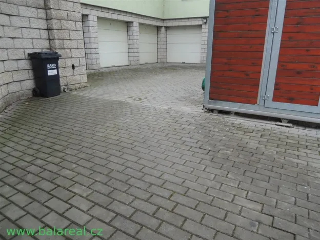 Pronájem garáže, Brno, Martina Ševčíka, 43 m2