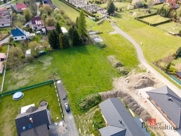 Prodej pozemku pro bydlení, Staré Město, 1801 m2