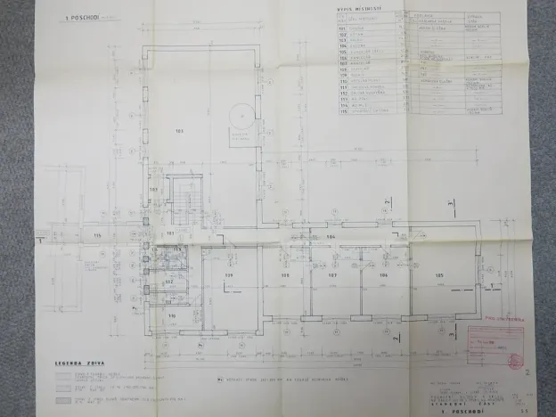 Pronájem skladu, Písek, K Lipám, 684 m2