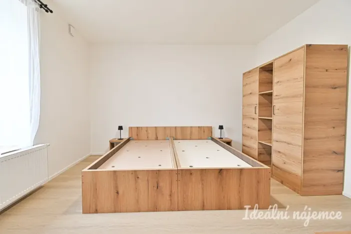 Pronájem bytu 1+1, Brno, Bubeníčkova, 25 m2