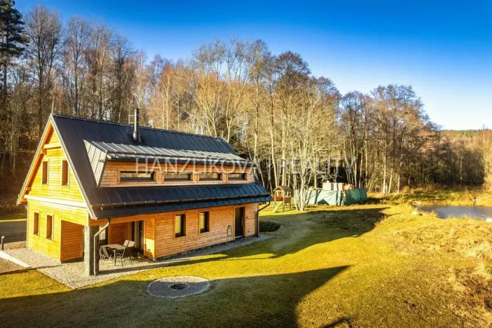 Pronájem rodinného domu, Horní Planá - Pernek, 156 m2