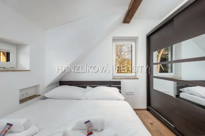 Pronájem rodinného domu, Horní Planá - Pernek, 156 m2