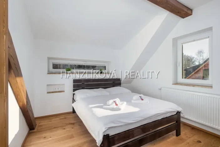 Pronájem rodinného domu, Horní Planá - Pernek, 156 m2