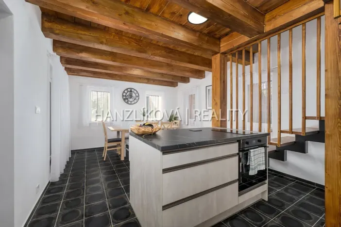 Pronájem chalupy, Horní Planá - Pernek, 156 m2