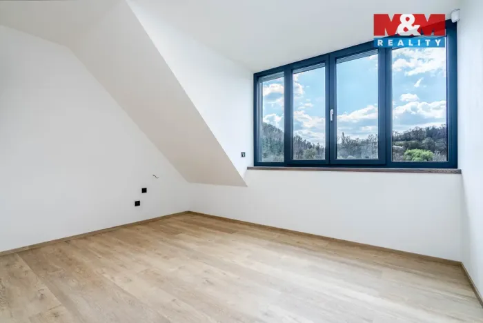 Prodej rodinného domu, Beroun, V Lukách, 150 m2