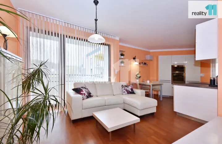 Prodej bytu 4+kk, Praha - Hloubětín, Nademlejnská, 93 m2