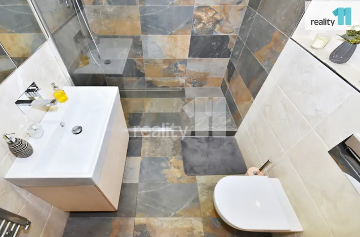 Prodej bytu 4+kk, Praha - Hloubětín, Nademlejnská, 93 m2