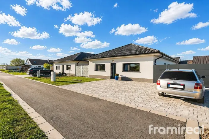 Prodej rodinného domu, Strachotice, 121 m2