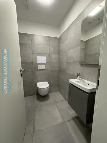 Pronájem bytu 2+kk, Znojmo, Sládkova, 61 m2