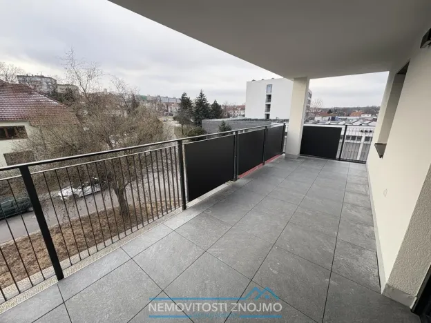 Pronájem bytu 2+kk, Znojmo, Sládkova, 61 m2