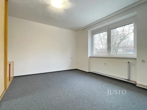 Pronájem bytu 3+1, Praha, Za humny, 66 m2