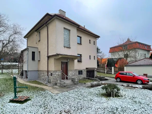 Pronájem bytu 3+1, Praha, Za humny, 66 m2