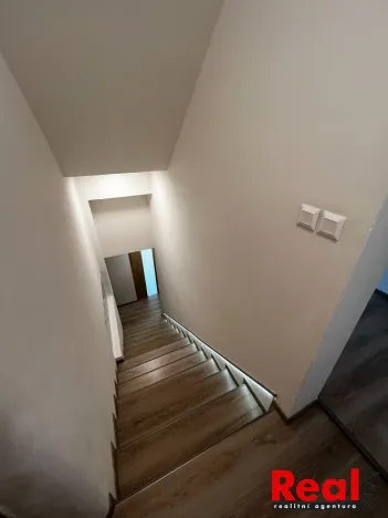 Pronájem rodinného domu, Brno, Klíny, 130 m2