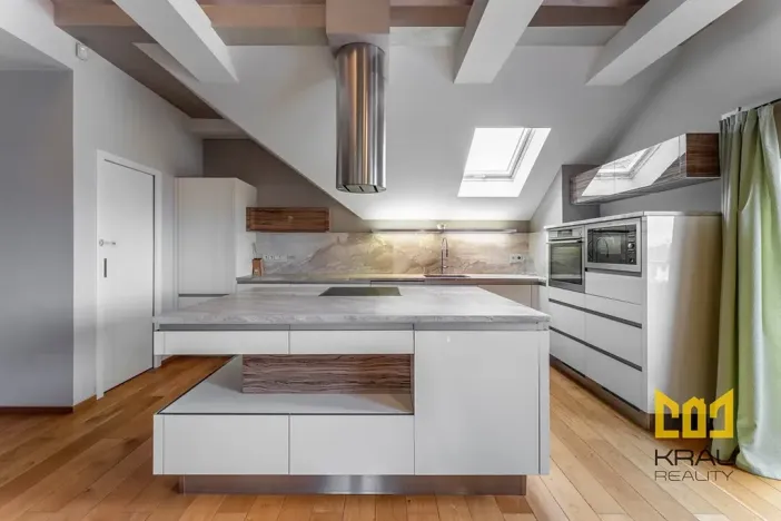 Pronájem bytu 3+kk, Praha - Horní Počernice, Náchodská, 91 m2