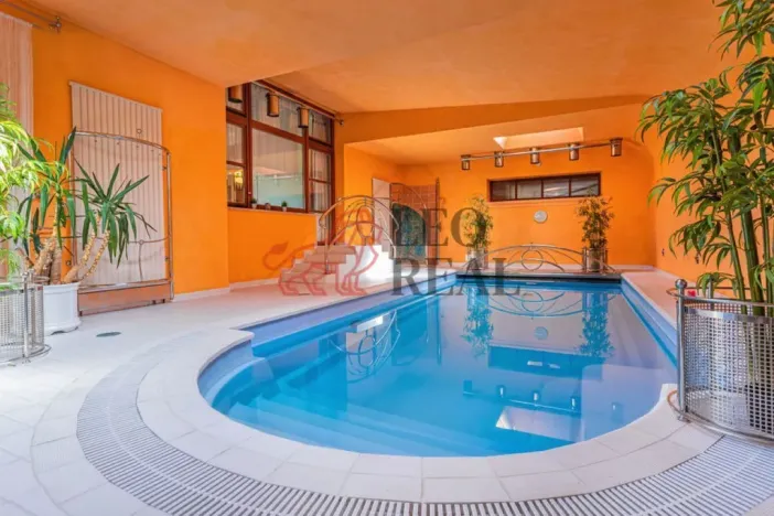 Prodej vily, Říčany - Strašín, Modřínová, 458 m2