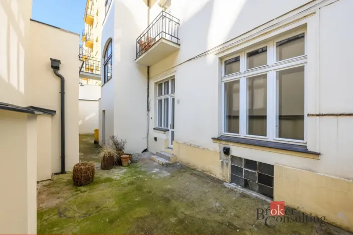 Prodej bytu 3+kk, Praha - Staré Město, U milosrdných, 73 m2