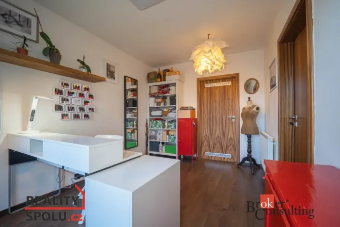 Pronájem rodinného domu, Říčany - Radošovice, Blatouchová, 160 m2