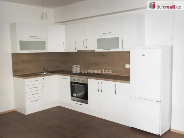 Pronájem bytu 2+kk, Praha - Modřany, Vorařská, 88 m2