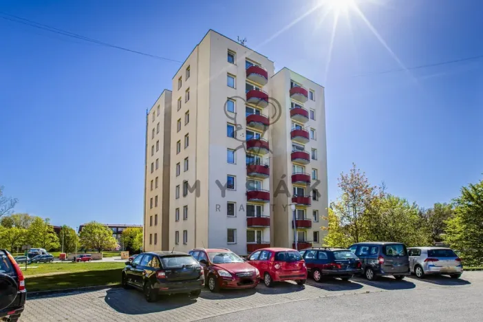 Prodej bytu 3+1, Třeboň - Třeboň II, Táboritská, 67 m2