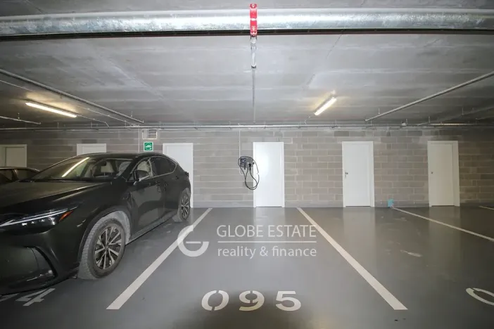 Prodej kanceláře, Praha - Karlín, 128 m2