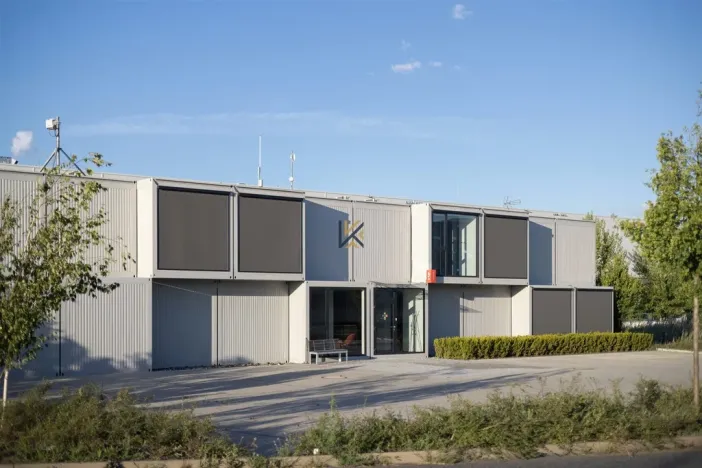 Pronájem obchodního prostoru, Kozomín, 422 m2