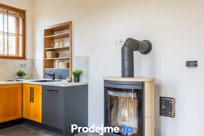 Pronájem bytu 2+kk, Praha - Smíchov, U Pernikářky, 59 m2