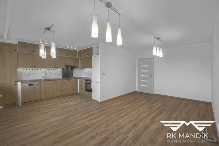 Pronájem bytu 3+kk, Praha - Prosek, Prosecká, 69 m2