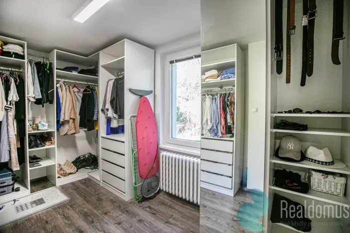 Prodej rodinného domu, Hrdějovice, Ke Kapličce, 217 m2